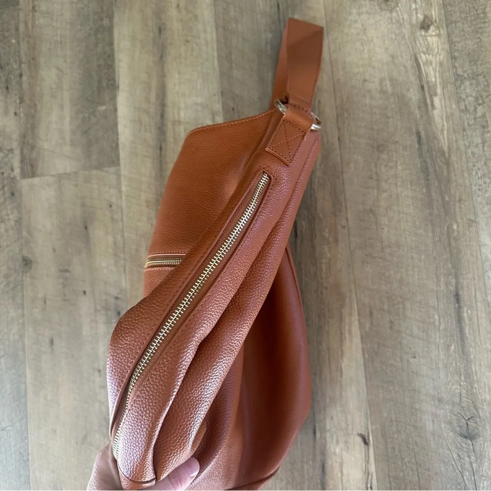 Laggo | Women's The Taylor Hobo Genuine Leather Bag British Tan